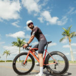 Jak ubrać się na rower w upalne dni?